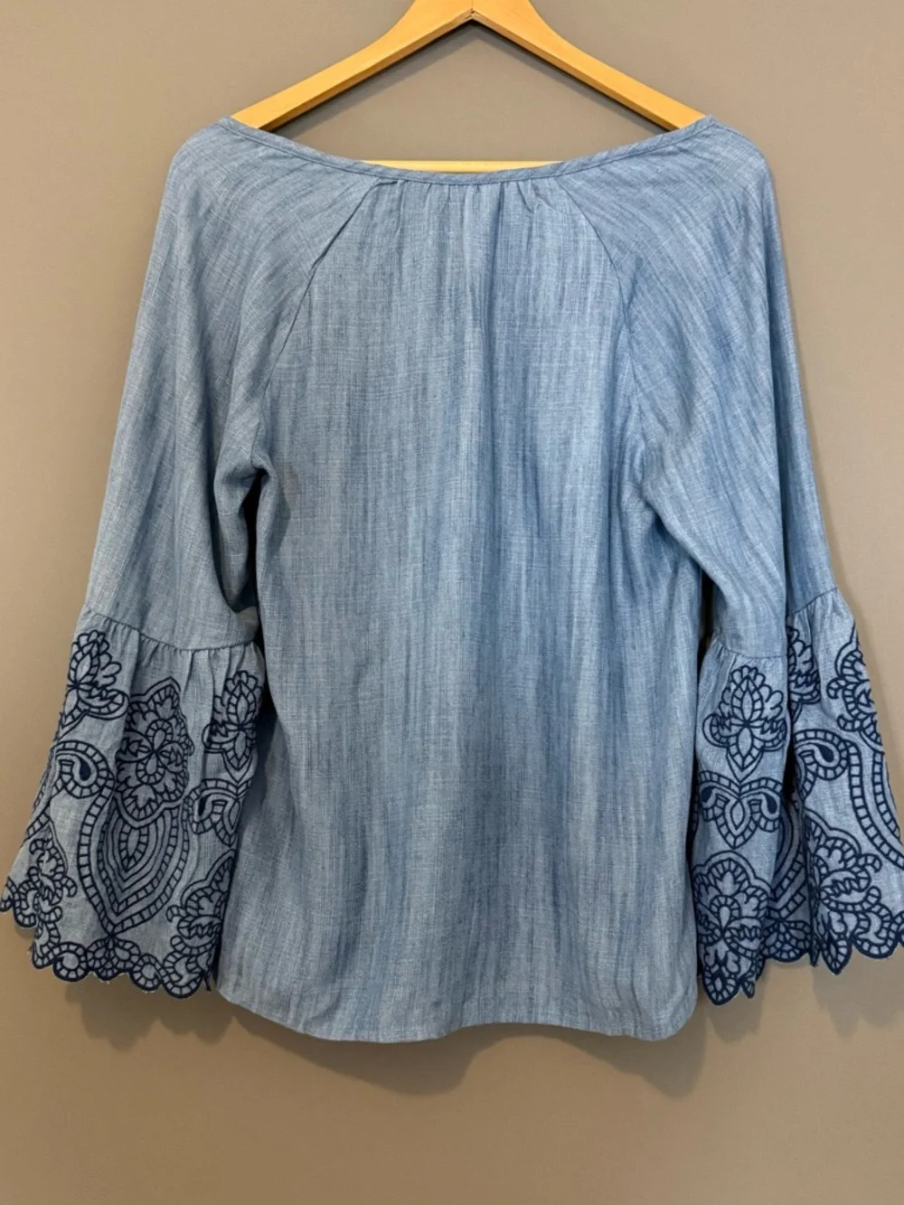 Soft Surroundings Embroidered Lyocell Long Bell Sleeve Peasant Blouse Blue Small - Picture 2 of 7